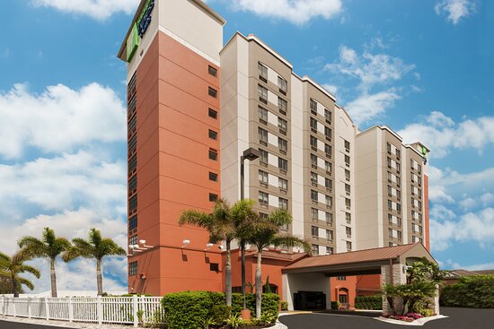 Holiday Inn Express & Suites Nearest Universal Orlando